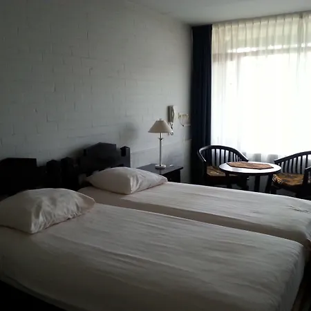 Hotel Hotel Den Helder 3*