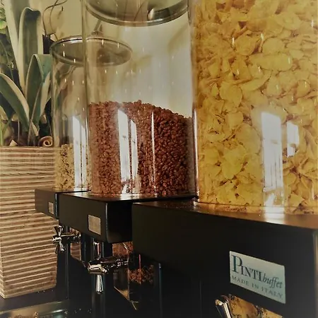 Hotel Den Helder دن هيلدر