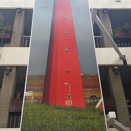 호텔 Hotel Den Helder 3*